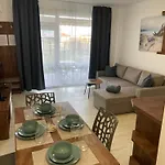 студио Endless アパート